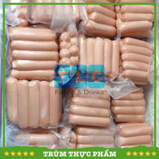 xuc-xich-tuoi-mau-hong-trang